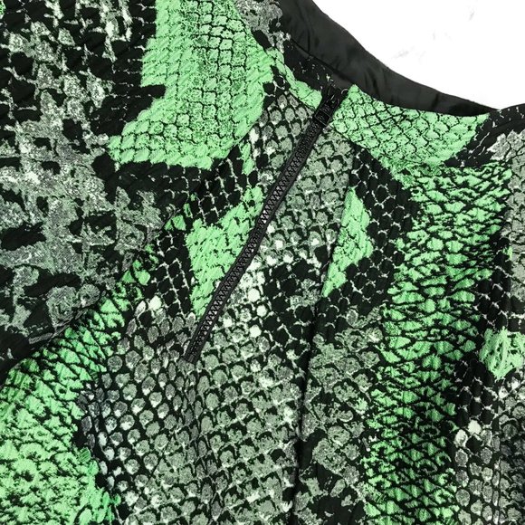 SOLD IN THRIFT BOX - Picture 6 of 6